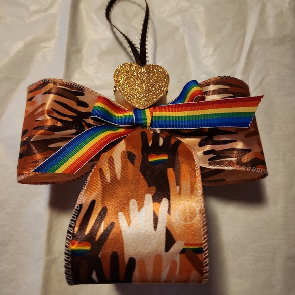 Handmade Ribbon Angel - Picture 2 of 3